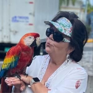 Meet your Posher, Tara